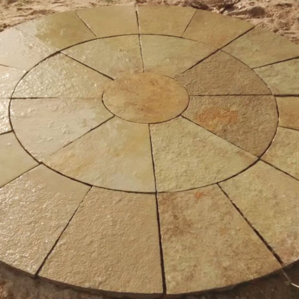 Tandur Yellow limestone Circle