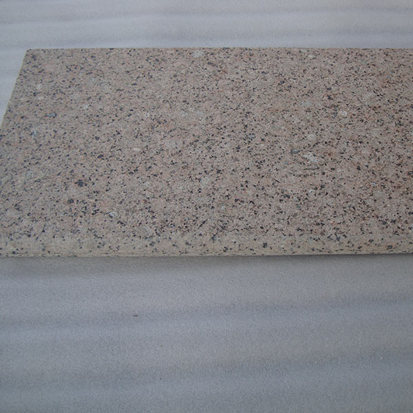 Marvel-gold-flamed-bullnosed-granite-paving-and-tiles-supplier-from-india