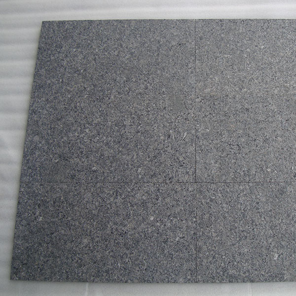 Midnight-black-flamed-tharmal-granite-paving-and-tiles