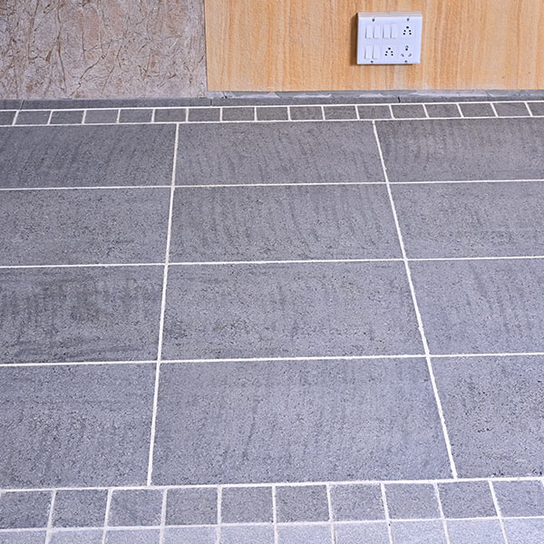 Midnight-Black-Flamed-Granite-Supplier-from-Rajasthan