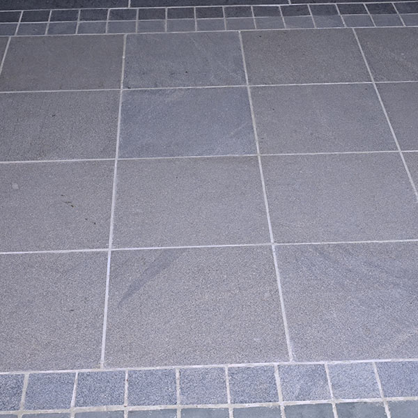 neon-grey-flamed-granite-paving-tiles-manufacturer-from-india